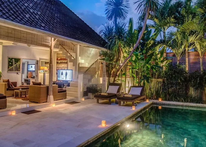 Villa Rama Sita - 100M From Eat Street, 3Br Seminyak 